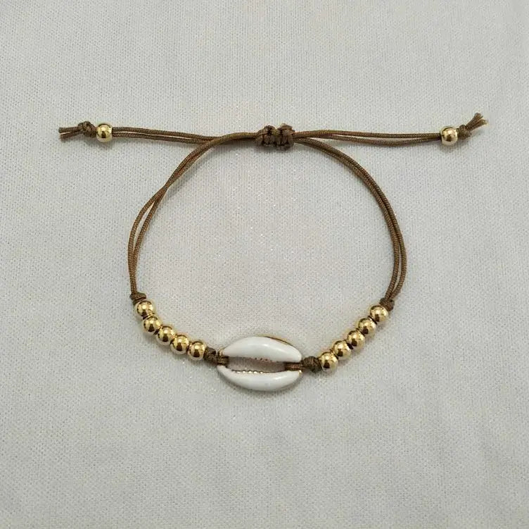 Holiday Shell Bracelet with Round Beads Woven Design