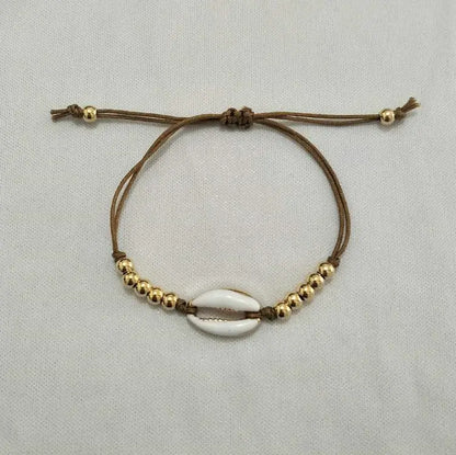 Holiday Shell Bracelet with Round Beads Woven Design